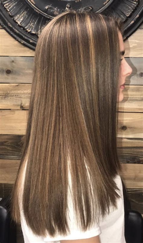 dark brown hair with blonde highlights straight